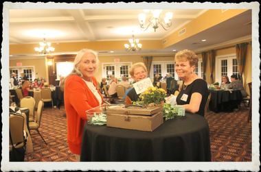 55 REUNION Candid